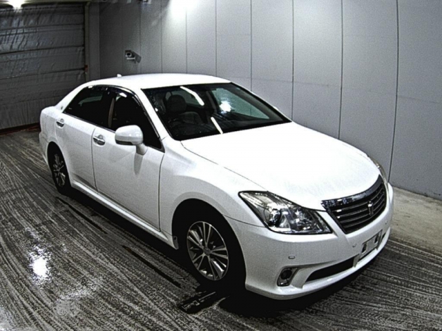 Toyota Crown Hybrid 2007