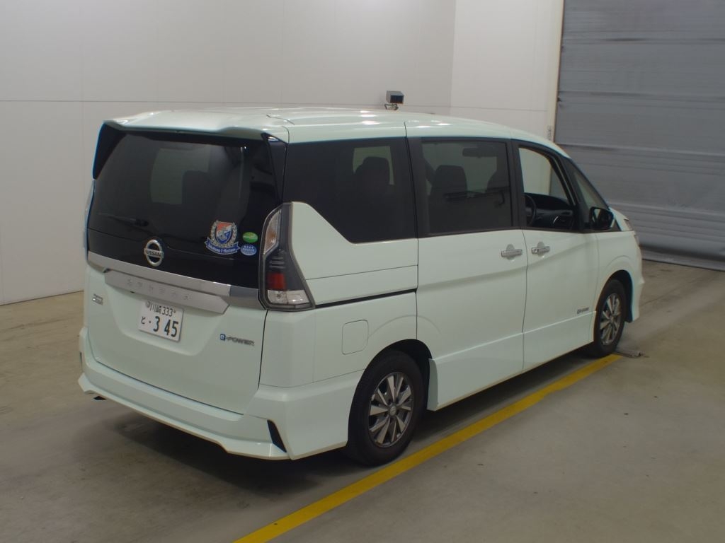 Nissan Serena c27 Highway Star