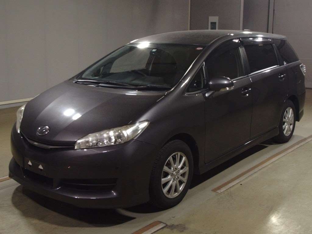 Toyota Wish 2015 салон