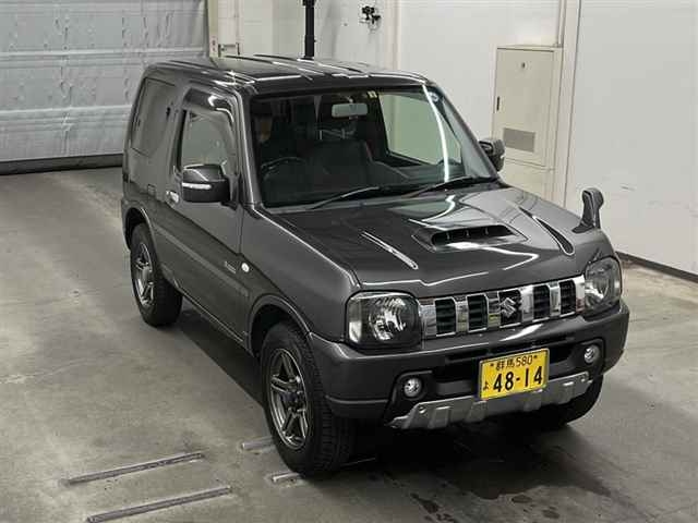 Suzuki Jimny 2013