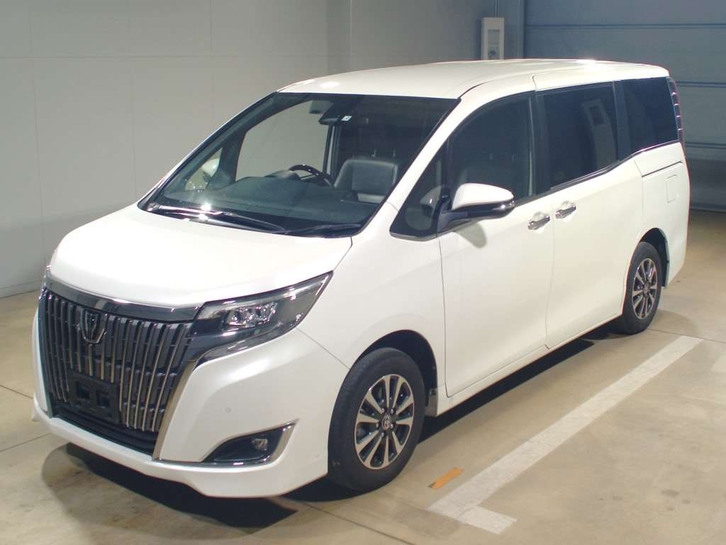 Toyota Esquire 2015