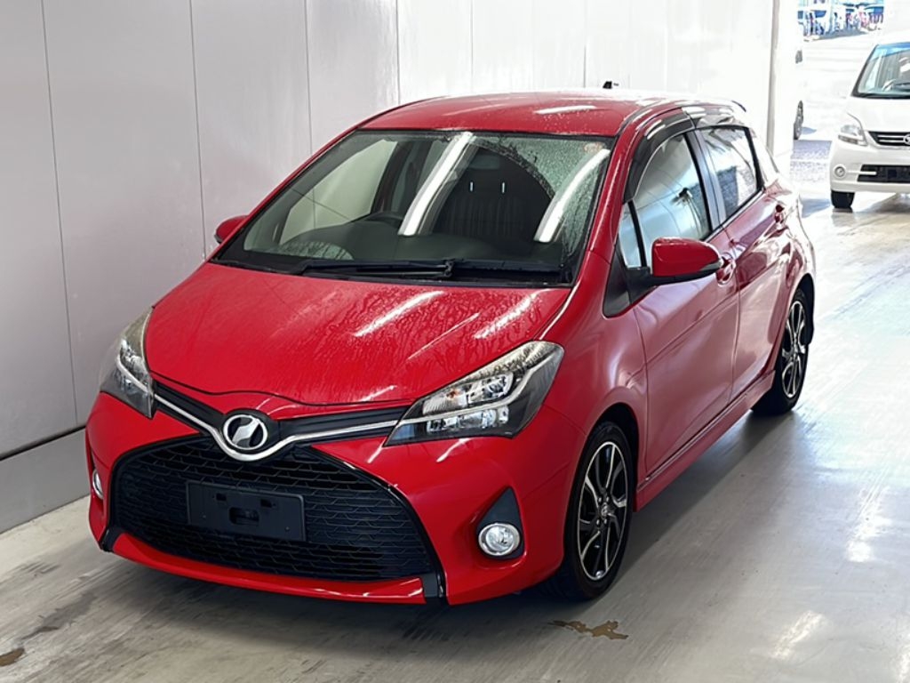 TOYOTA VITZ RS SMART S TOP PACKAGE 2014 года с аукциона KCAA Yamaguchi -  лот №245 | Токидоки