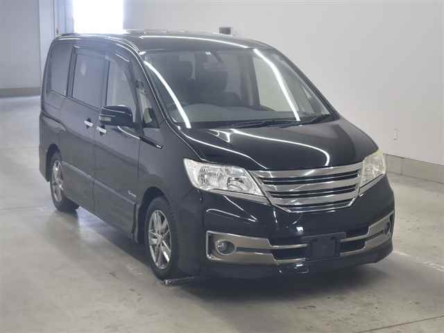 Nissan Serena Rider