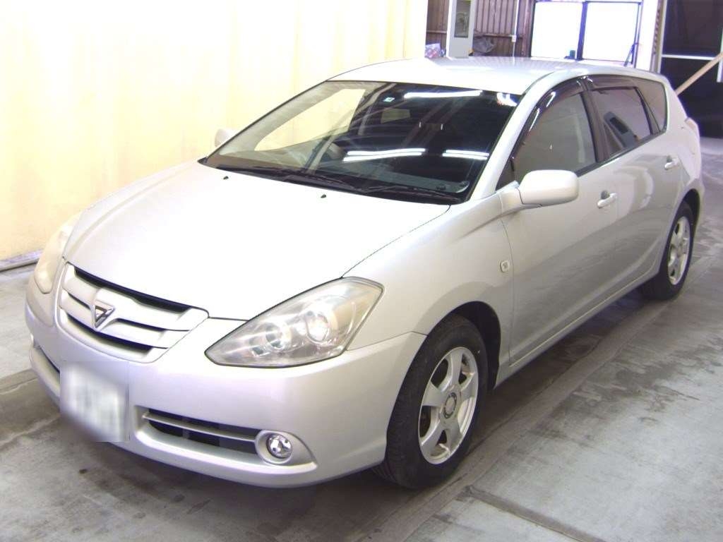 Toyota Caldina 2005