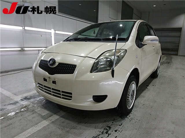 Toyota Vitz 4wd снизу