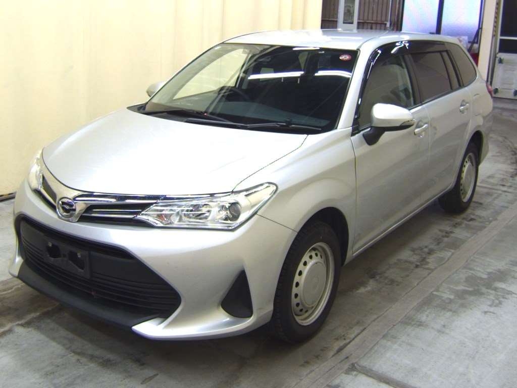 Toyota Fielder 2020