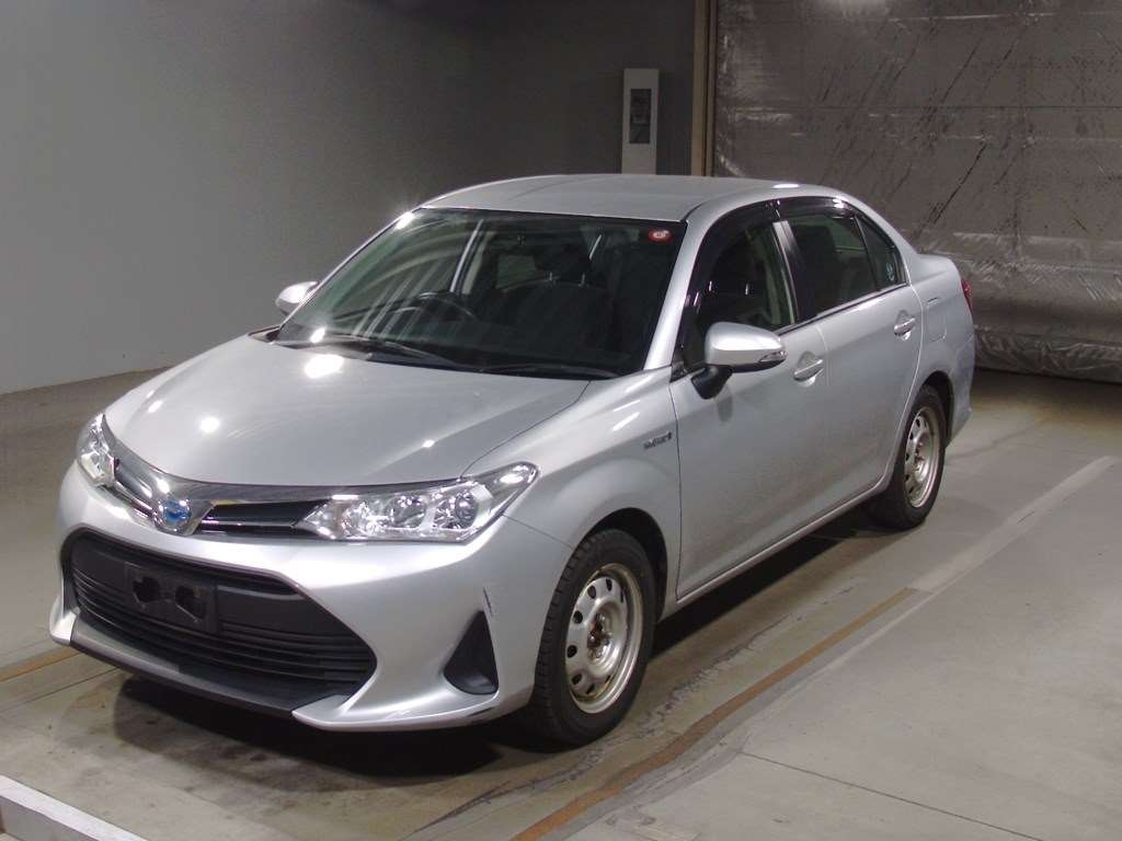 Toyota Corolla Axio 2012