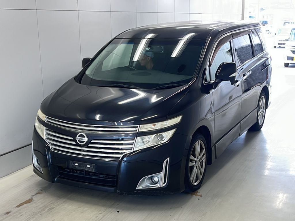 NISSAN ELGRAND 250 HIGHWAY STAR 2011 года с аукциона KCAA Yamaguchi - лот  №1010 | Токидоки