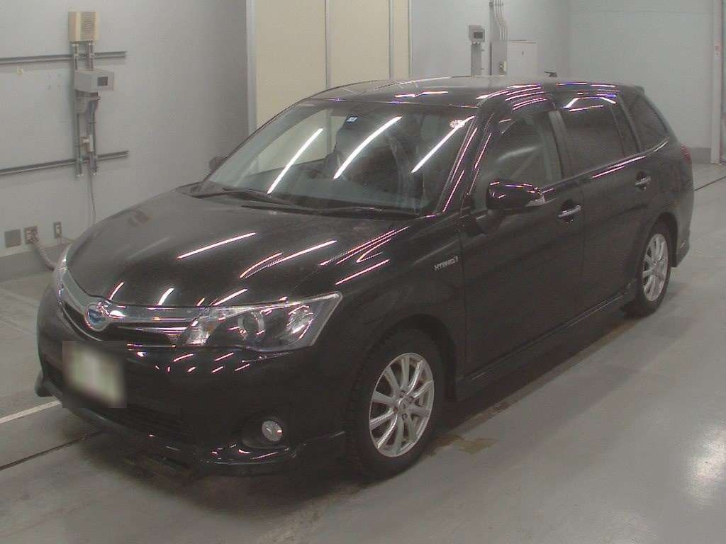 Toyota Corolla Fielder 2015