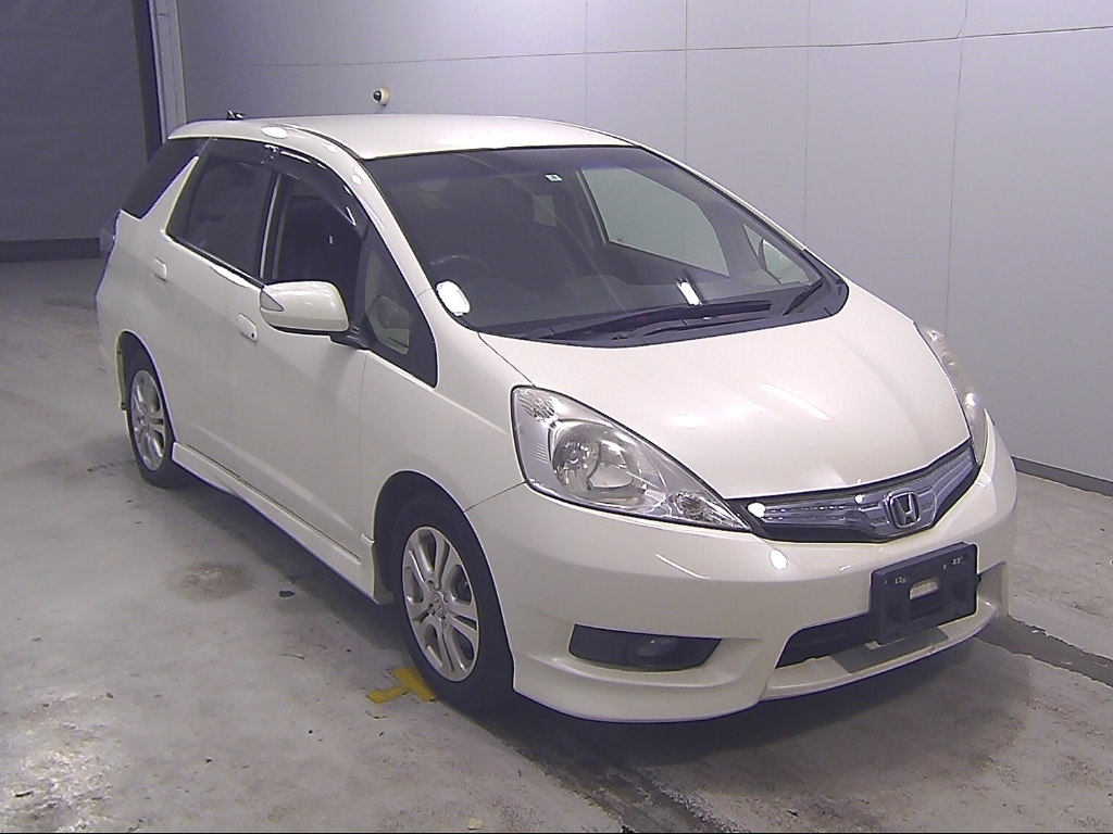 HONDA FIT SHUTTLE HYBRID NAVIGATION PREMIUM SELECTION 2011 года с аукциона  Honda Tokyo - лот №19073 | Токидоки