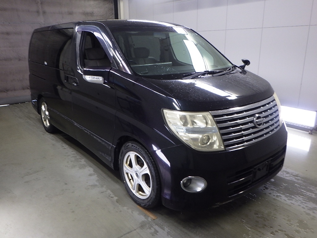 NISSAN ELGRAND 4WD HIGHWAY STAR STYLISH SILVER LEATHER 2007 года с аукциона  Honda Nagoya - лот №50025 | Токидоки