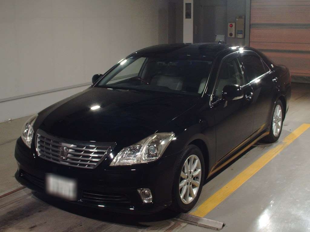 Toyota Crown 2012