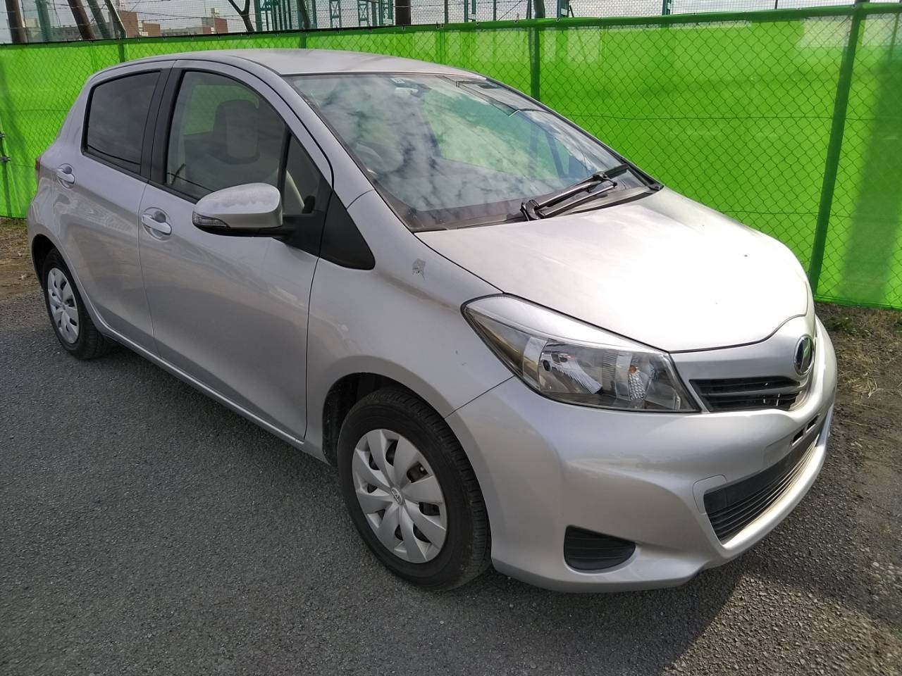 Toyota Vitz 2011