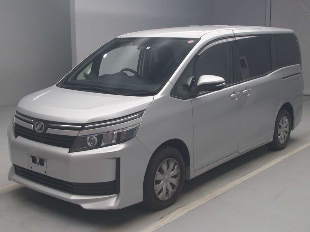 Toyota Esquire Hybrid 2018