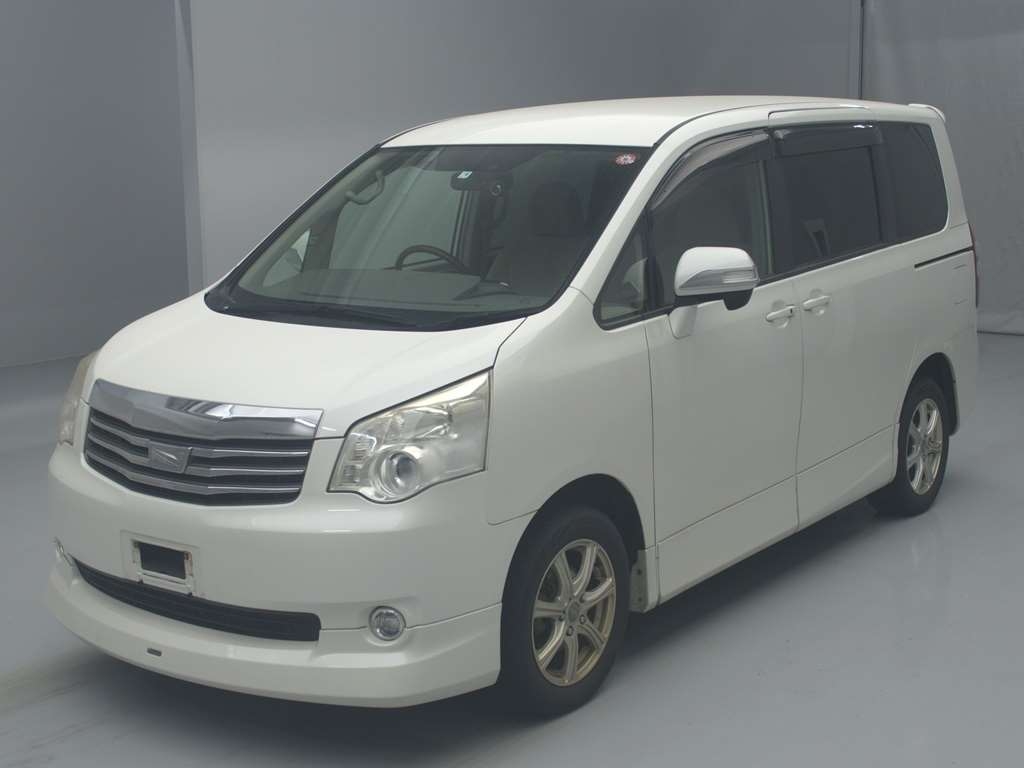 TOYOTA NOAH X LKRU MY S SLOPE WELL CAB 2011 года с аукциона TAA Chubu - лот  №77072 | Токидоки