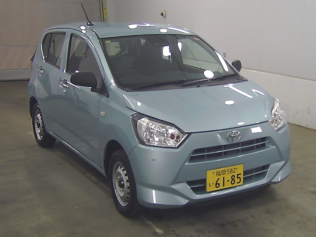 Toyota Pixis Epoch 2012