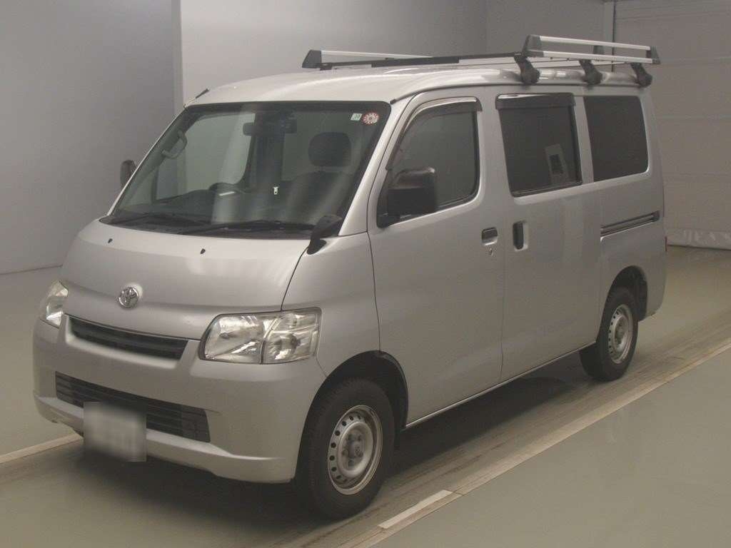 TOYOTA LITE ACE VAN модель кузова: S402M, коробка: IAT, год выпуска: 2018  пробег: 72000км, аукционная оценка: RA, объем двигателя: 1500куб. см.,  цвет: Серебристый, аукцион: TAA Kantou, номер лота: №86001, Купить авто с