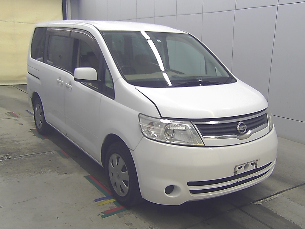 Nissan Serena Купить