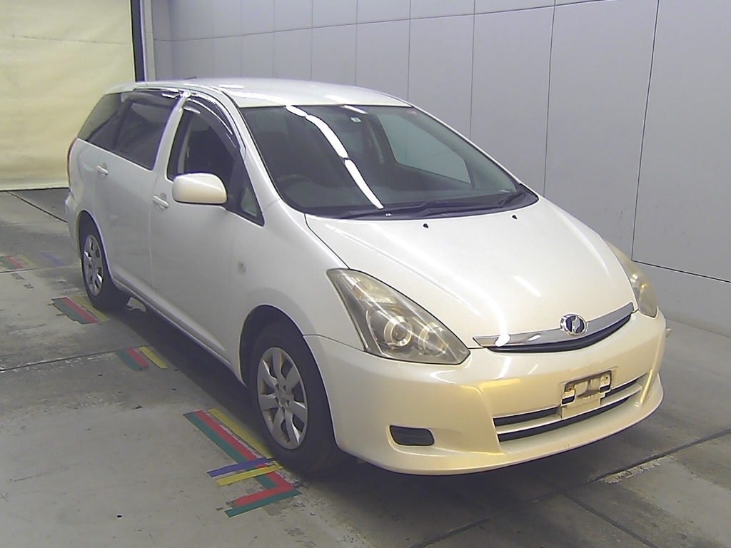 Toyota Wish zne10