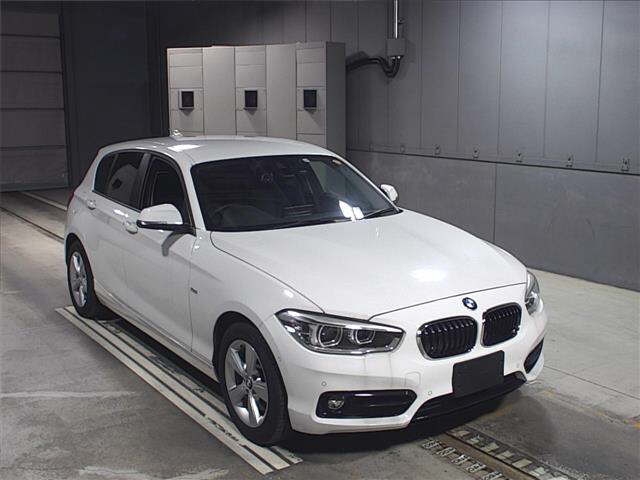 Марка BMW модель 1 SERIES