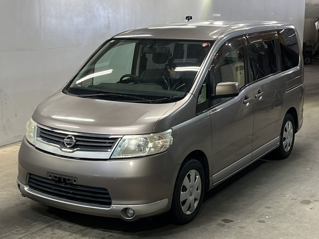 Купить Nissan Serena В Красноярске