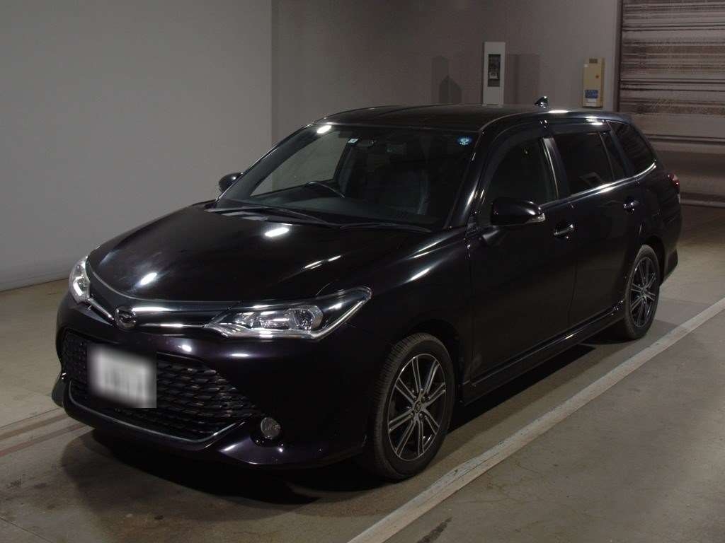 Toyota Corolla Fielder 2015