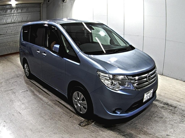 Nissan Serena Купить