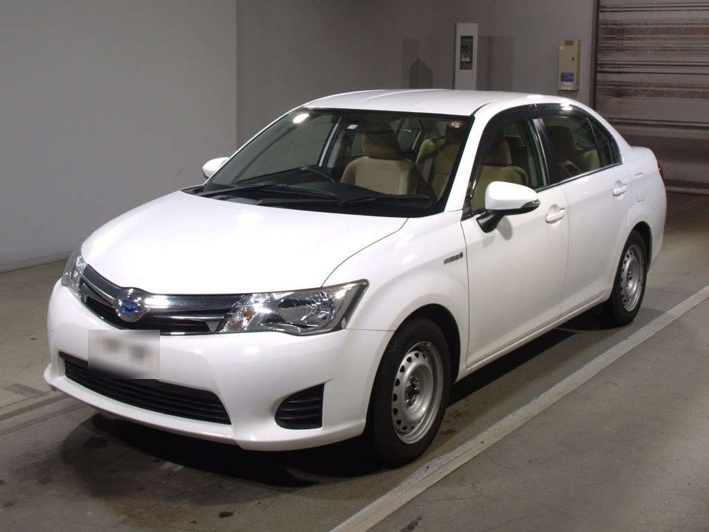 Toyota Corolla Axio 2012