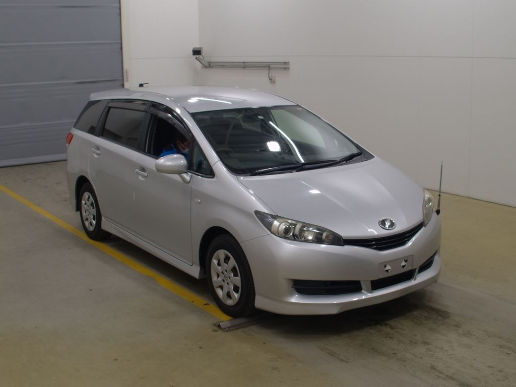 Toyota Wish 2011