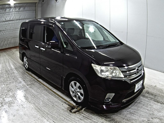 Nissan Serena Rider